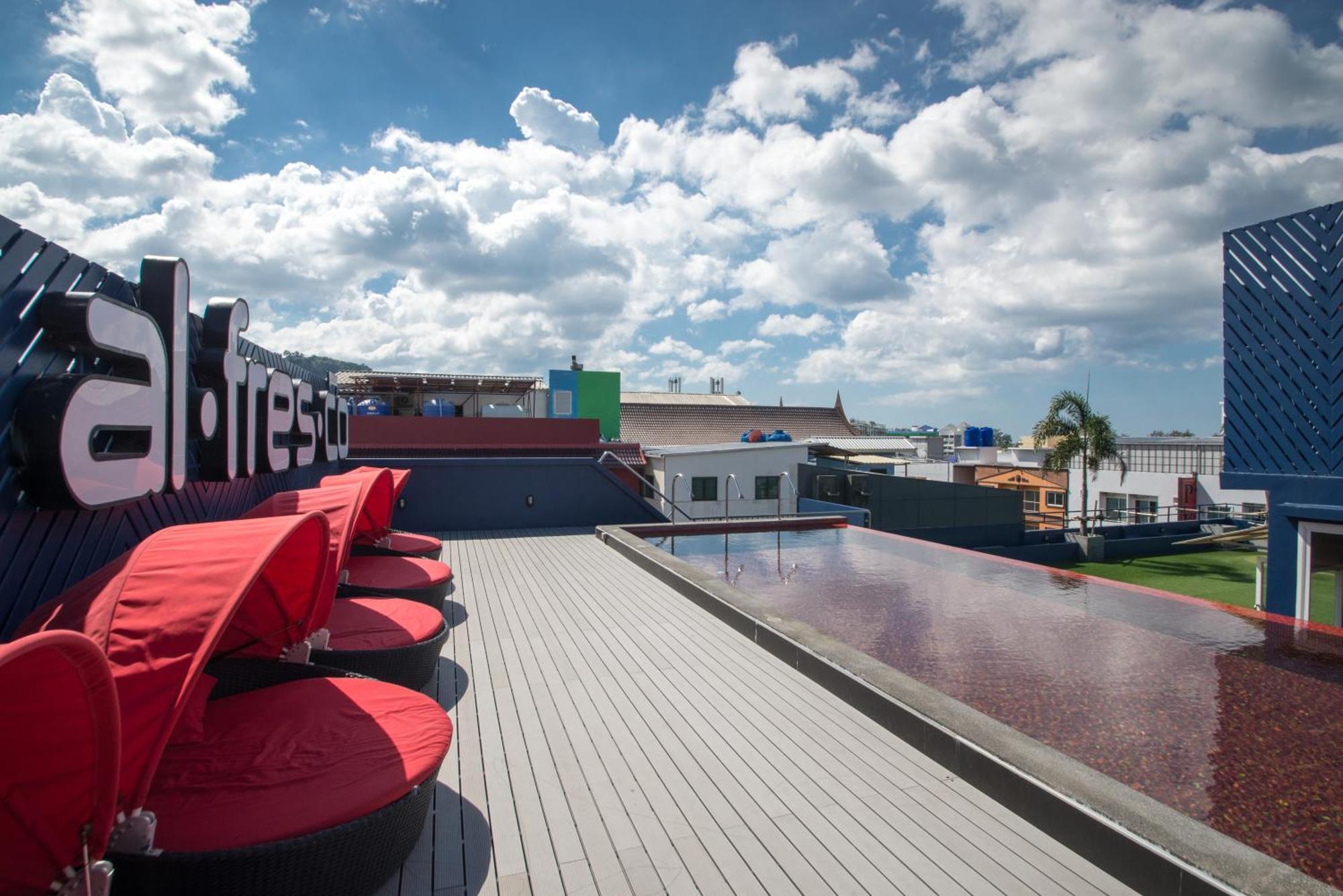 Alfresco Phuket Hotel Patong Dış mekan fotoğraf