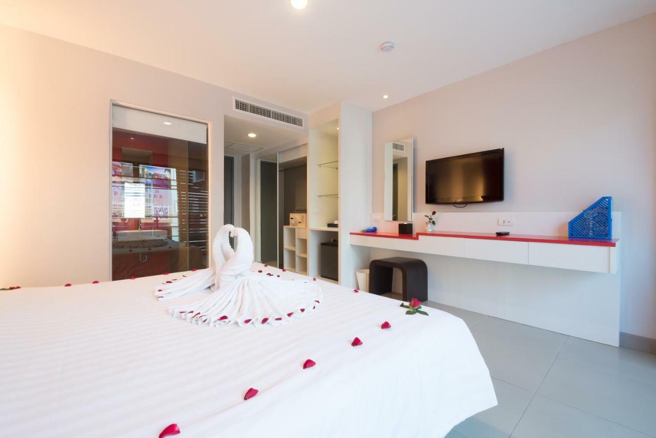 Alfresco Phuket Hotel Patong Dış mekan fotoğraf