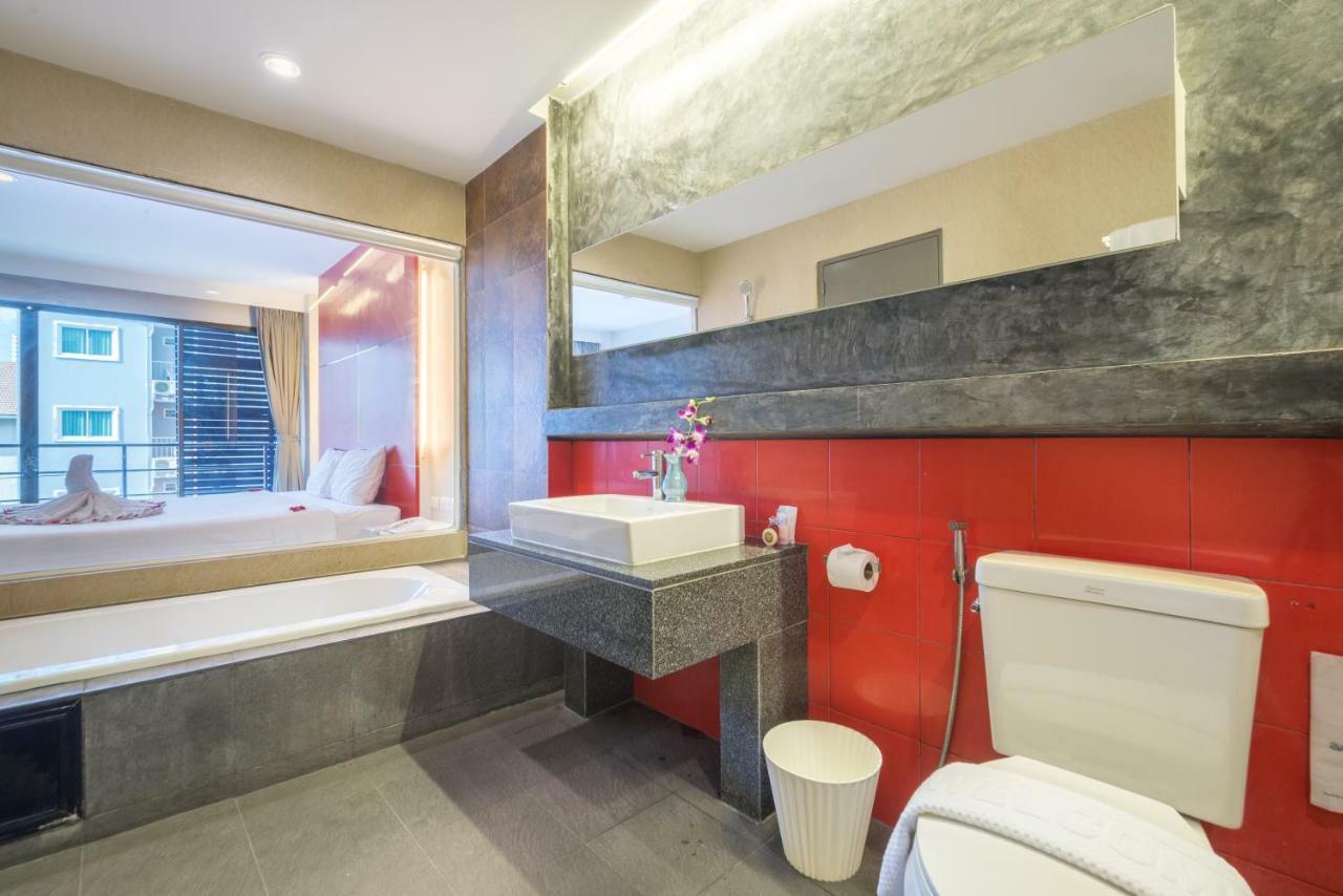 Alfresco Phuket Hotel Patong Dış mekan fotoğraf