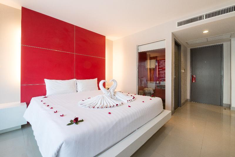 Alfresco Phuket Hotel Patong Dış mekan fotoğraf